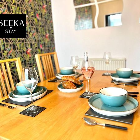 Cosy 2-Bedroom House, Walking Distance Cbs, Ideal For Contractors-Business Stays Ковънтри Екстериор снимка